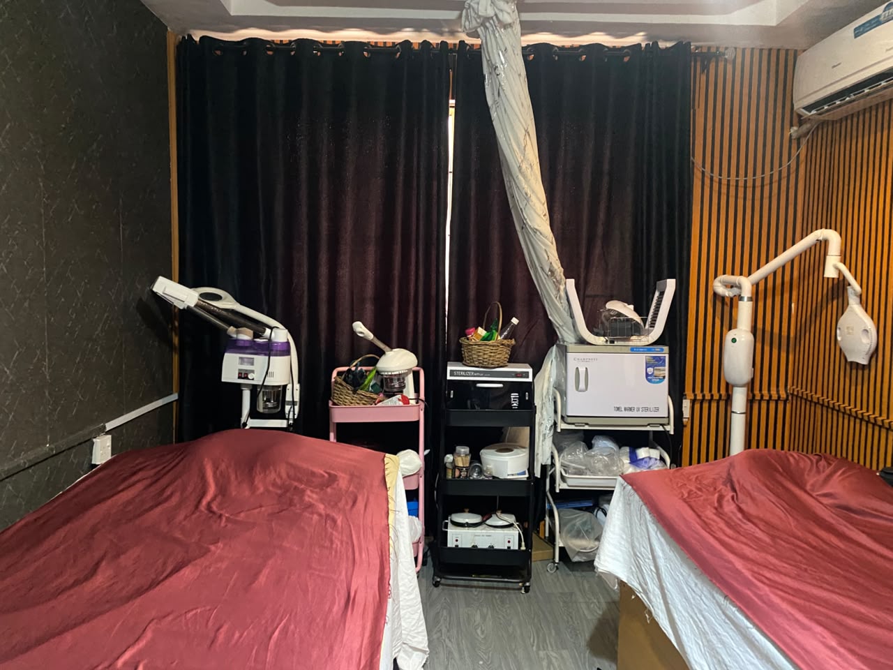 Full-Body Sensory Massage
